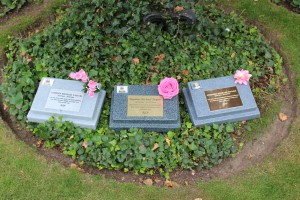 Greener memorial tablet