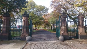 bootle cemetery gates